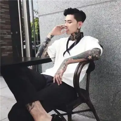 6686体育签约作者转身一世